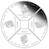 Súprava rok myši vo forme kvadrantu vyrazila mincovňa Perth zo 4 x 1 Oz. striebra v proof kvalite. Všetky štyri mince majú rôzne farebné motívy. Poskladané štyri mince ukazujú celkový obraz a tvoria štvorcový otvor v strede súpravy. Na zadnej strane každej mince je vyobrazený portrét Jej Veličenstva kráľovnej Alžbety II. Neobvyklá sada 4 mincí je dodávaná v originálnej krabičke Perth Mint vrátane očíslovaného certifikátu pravosti.