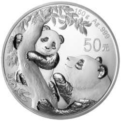 Čínska panda je nepochybne najobľúbenejšou a najlegendárnejšou mincou z Východu. Vďaka každoročne sa meniacemu motívu sú mince „China Panda“ veľmi populárne medzi investormi a zberateľmi na celom svete. Motív ročníka 2021 ukazuje v popredí Pandu veľkú. V pozadí je mladá Panda šplhajúca sa po eukalyptovom strome. Na rube je každoročne identický obraz slávneho Nebeského chrámu v Pekingu. Národný symbol Číny je súčasťou svetového dedičstva UNESCO od roku 1998. Panda veľká, ktorá je pôvodom z Číny, je považovaná za symbol šťastia a všeobecne znamená harmóniu a trpezlivosť. 150 gramová strieborná minca „China Panda“ od Čínskej ľudovej banky sa dodáva v originálnom balení vrátane certifikátu pravosti.
