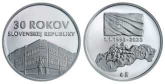 Súbor slovenských euromincí 2023 vydáný k príležitosti 30. výročia vzniku Slovenskej republiky - PROOF. Drevená kazeta.