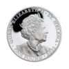 Novinka z roku 2022 St. Helena 1 oz Silver Queens Virtues - Constancy vyrazila spoločnosť East India Trading Company a je zákonným platidlom vládou Svätej Heleny. 1-uncová minca má nominálnu hodnotu 1 libra.
Hovorí sa, že viktoriánska éra položila základ pre základný princíp a dôležitosť pravdivého bytia a konania ako základnej cnosti a možno to priamo pripísať samotnej kráľovnej Viktórii. Rovnako je známa aj kráľovná Alžbeta II., ktorá má presvedčivý zmysel pre seba ako duchovnú bytosť, ktorá hľadá pravdu.
Alegorická prezentácia šiestich cností kráľovnej bola prvýkrát predstavená na Viktóriinom pamätníku, ktorý sa nachádza pred Buckinghamským palácom. Okrídlený anjel víťazstva, navrhnutý po smrti kráľovnej Viktórie v roku 1901, je zobrazený na samom vrchu pamätníka a pri jej nohách sa krčia alegorické postavy Odvahy a Stálosti. Odvaha nosí prilbu a palicu, zatiaľ čo Constancy drží lodný kompas a obe majú plášte vejúce vo vánku. Pod nimi stoja personifikácie spravodlivosti, pravdy a lásky.
Každý klasický alegorický dizajn zahŕňa stelesnenie kráľovnej Viktórie a kráľovnej Alžbety II. Tieto cnosti sú široko uznávané ako princípy založené kráľovnou Viktóriou vo viktoriánskom veku a dodnes ich presadzuje kráľovná Alžbeta II., a tak dnes zostávajú základnými cnosťami britského národa.
- Víťazstvo- Pravda- Dobročinnosť- Spravodlivosť- Odvaha- Stálosť