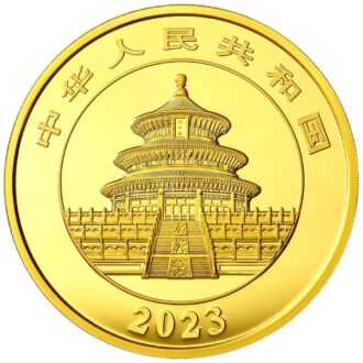  
Čínska panda je nepochybne najpopulárnejšou a najlegendárnejšou zlatou mincou. Vďaka každoročne sa meniacim motívom sú čínske mince Panda veľmi populárne medzi investormi a zberateľmi.
Motívom mince roku 2023 sú dve malé pandy hrajúce sa na strome. Ide o dvojčatá malých pánd, ktoré sú zobrazené na motíve mincí roku 2022.
Na rube je každoročne identický obraz slávneho Nebeského chrámu v Pekingu. Národný symbol Číny je súčasťou svetového dedičstva UNESCO od roku 1998. Panda veľká, ktorá pochádza z Číny, je považovaná za symbol šťastia a všeobecne znamená harmóniu a trpezlivosť.
Strieborná minca Panda od Čínskej ľudovej banky sa dodáva v originálnom balení vrátane certifikátu pravosti.