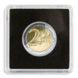 Minca. Štvorcové kapsule vyrobené z kvalitného akrylu, ktorý neškriabe.