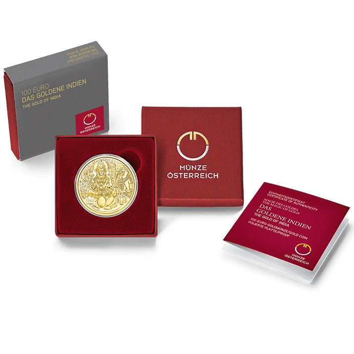 Piata minca zo série The Magic of Gold vám umožní ponoriť sa do fascinujúcich mýtov a dávnych tradícií krajiny, ktorá má hlboké spojenie so zlatom. Zlato Indie obsahuje dve mimoriadne charizmatické božstvá z mýtov starovekej Indie – Lakšmí a Krišnu.
Lakshmi je hinduistická bohyňa šťastia a prosperity. Tretí deň Diwali, festivalu svetiel, je venovaný jej. Zlaté a pozlátené mince predstavujúce Lakšmí uctievajú hinduistické rodiny v domácich svätyniach pre šťastie. Legenda hovorí, že Lakshmi sedela v lotosovom kvete a vybrala si za manžela Višnua. Krišna je jednou z najslávnejších inkarnácií Višnua, jedného z hlavných božstiev brahmanizmu. Krišna znamená „ten, kto ťa k sebe priťahuje“. Stal sa symbolom najvyššieho aspektu ľudského vedomia a vzťahov: medzi synmi je najlepším synom, medzi priateľmi je najlepším priateľom, medzi milencami je najlepším milencom, medzi tými, ktorí pomáhajú hľadajúcim nájsť správnu cestu, je najlepší sprievodca.
Na rube mince je zobrazený Krišna sediaci v „lalitasane“, čiže kráľovskej pozícii, oslňujúci tými najlepšími šperkami a obklopený ozdobným pásom pripomínajúcim pávie pierka.
Na lícnej strane mince je zobrazená Lakšmí sediaca v lotosovom kvete po stranách slonov. Dve z jej štyroch rúk držia lotosové kvety, zatiaľ čo ďalšie dve nám ponúkajú zlaté mince. Pod ňou je nápis Nishka, sanskrtské slovo, ktoré znamená „malý zlatý kotúč na peňažné účely“.
Séria “mágia zlata“ sa dokonale hodí k božstvám, ktoré osídľujú a obohacujú indickú predstavivosť a kultúru, pretože tak ako Krišna a Lakšmí znamenajú prejav najvyššieho, tak aj zlato, z ktorého je vyrobená táto nádherná minca.
Etue na obrázku máme skladom. Treba si ju vyžiadať.
 
