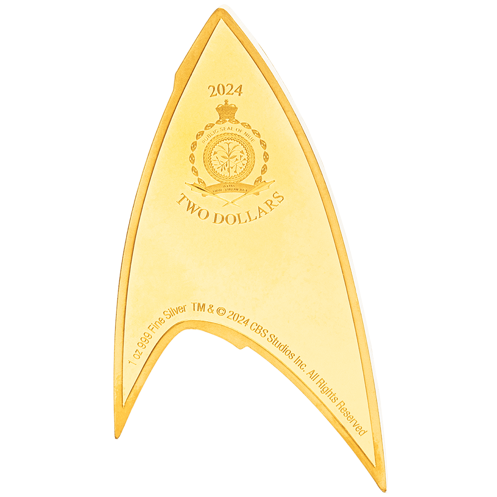 Prvé vydanie novej série STAR TREK™ - Divízie Hviezdnej flotily od novozélandskej mincovne je venované veliteľským insígniám. Pozlátená minca, razený z jednej unce 99,9 % striebra v kvalite proof, zobrazuje asymetrický emblém v tvare šípu, ktorý používa Hviezdna flotila. Rubová strana zobrazuje erb Niue, rok vydania „2024“ a nominálnu hodnotu „TWO DOLLARS“.
Táto značka sa používala na všetkých emblémoch Hviezdnej flotily a objavovala sa na trupoch vesmírnych lodí, zariadeniach, uniformách a vybavení vrátane skrutiek a skrutkovačov. Limitovaná strieborná minca STAR TREK™ Command Insignia v kvalite proof je dodávaná v tematicky zladenej originálnej krabičke od Novozélandskej mincovne vrátane certifikátu pravosti.