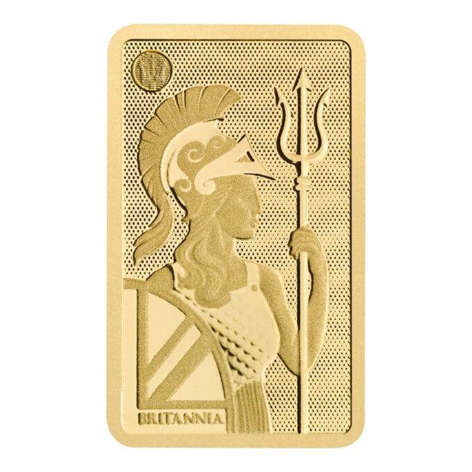 Britannia, ktorú prvýkrát predstavili Rimania, už dlho symbolizuje silu a odolnosť. Predstavovala ženské zosobnenie Británie a kráľ Karol II. ju prijal do svojich mincí.
V priebehu rokov zostala Britannia stálou postavou na britských minciach a vyvinula sa do dôveryhodného symbolu na zlatých minciach a tehličkách po celom svete. V súlade s bezpečnostnými aktualizáciami zlatých mincí od Royal Mint, prišli na rad aj tehličky Britannie z roku 2021 do ktorých integrovali tri najmodernejšie bezpečnostné prvky.
Tieto pokročilé prvky – latentný obraz, animácia povrchu a mikrotext – vylepšujú súčasné zobrazenie Británie od Jody Clarkovej, zobrazenej v korintskej prilbe, s trojzubcom a štítom ozdobeným vlajkou Únie.
Tieto pokročilé bezpečnostné prvky vám umožňujú jednoducho overiť a speňažiť vaše tehličky.
Každá tehlička je zapečatená v balení, ktoré sa môže pochváliť viacerými špičkovými bezpečnostnými prvkami vrátane UV vodoznaku, bezpečnostnej plomby, overenia QR kódom a jedinečného sériového čísla.
Na prednej strane tehličky sa nachádza súčasná vízia Britannie od Jody Clarkovej.
K dispozícii aj v edícii z rýdzeho zlata s hmotnosťou 1 gram, 10 gramov, 20 gramov, 1 unca, 50 gramov a 100 gramov.
Za spoločnosť Zlatý Prístav s.r.o. dodávame, že rovnako ako v prípade mincí Britnánia ide momentálne o najlepšie zabezpečené tehličku na trhu.