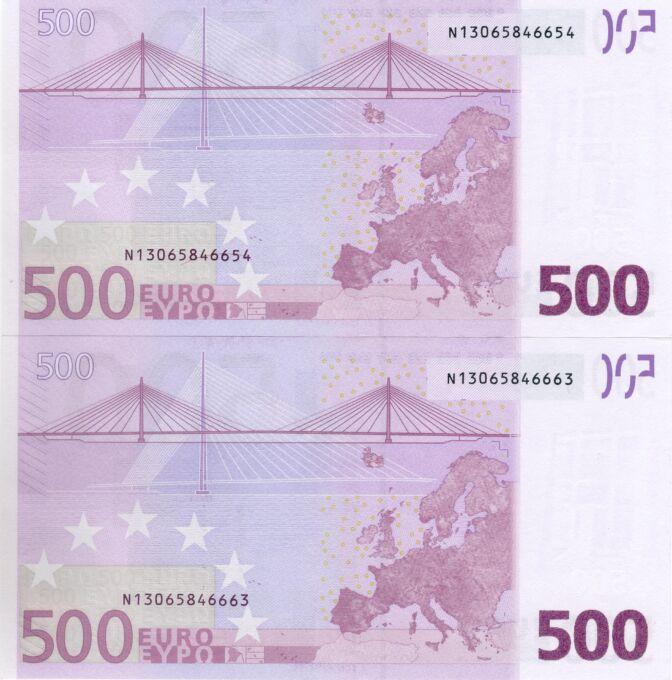 2756948-bankovka_500_eur_banknote_n13065846654-n13065846663_2-jpg 2 x 500 EURO, 2002, Séria "N", Rakúsko, Tlačová doska: F007C1, Sériové čísla: N13065846654 + N13065846663, Podpis: Mario Draghi, Stav: UNC, POSTUPKA !